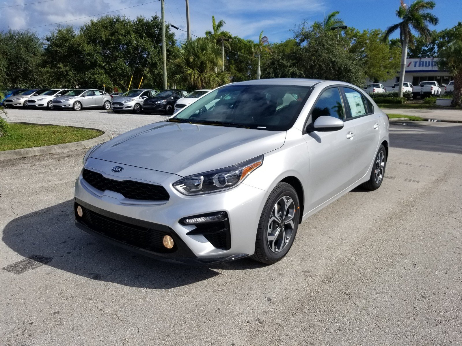 New 2020 Kia Forte LXS