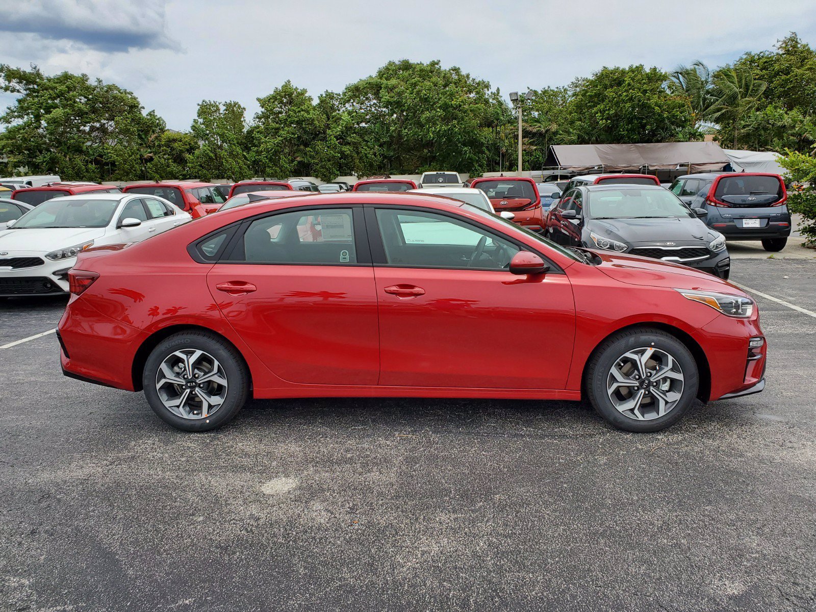 New 2021 Kia Forte LXS