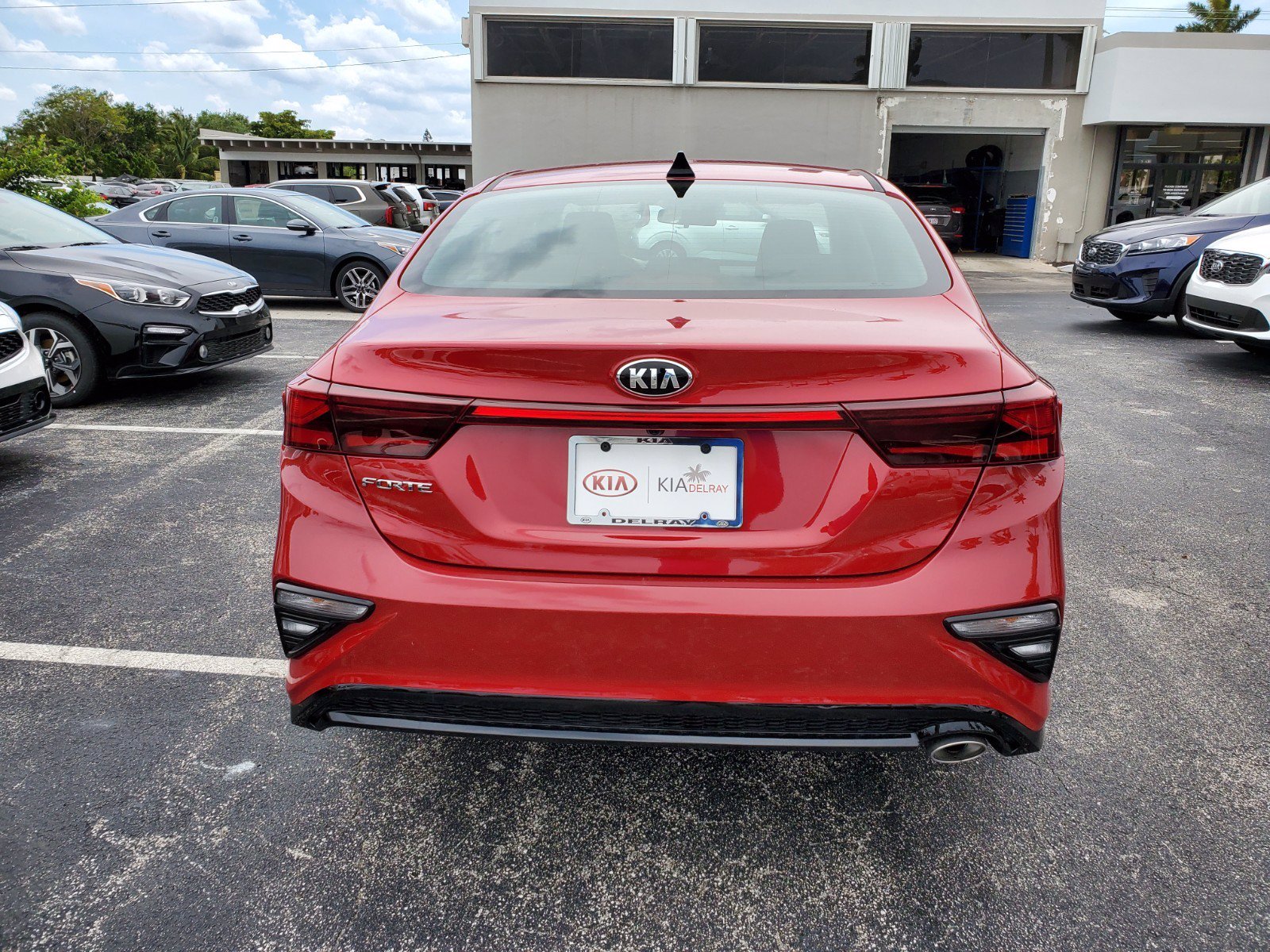 New 2021 Kia Forte LXS