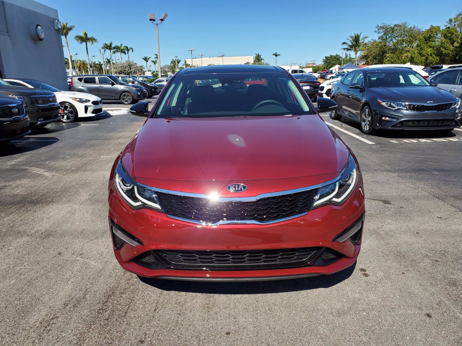 New 2020 Kia Optima SE