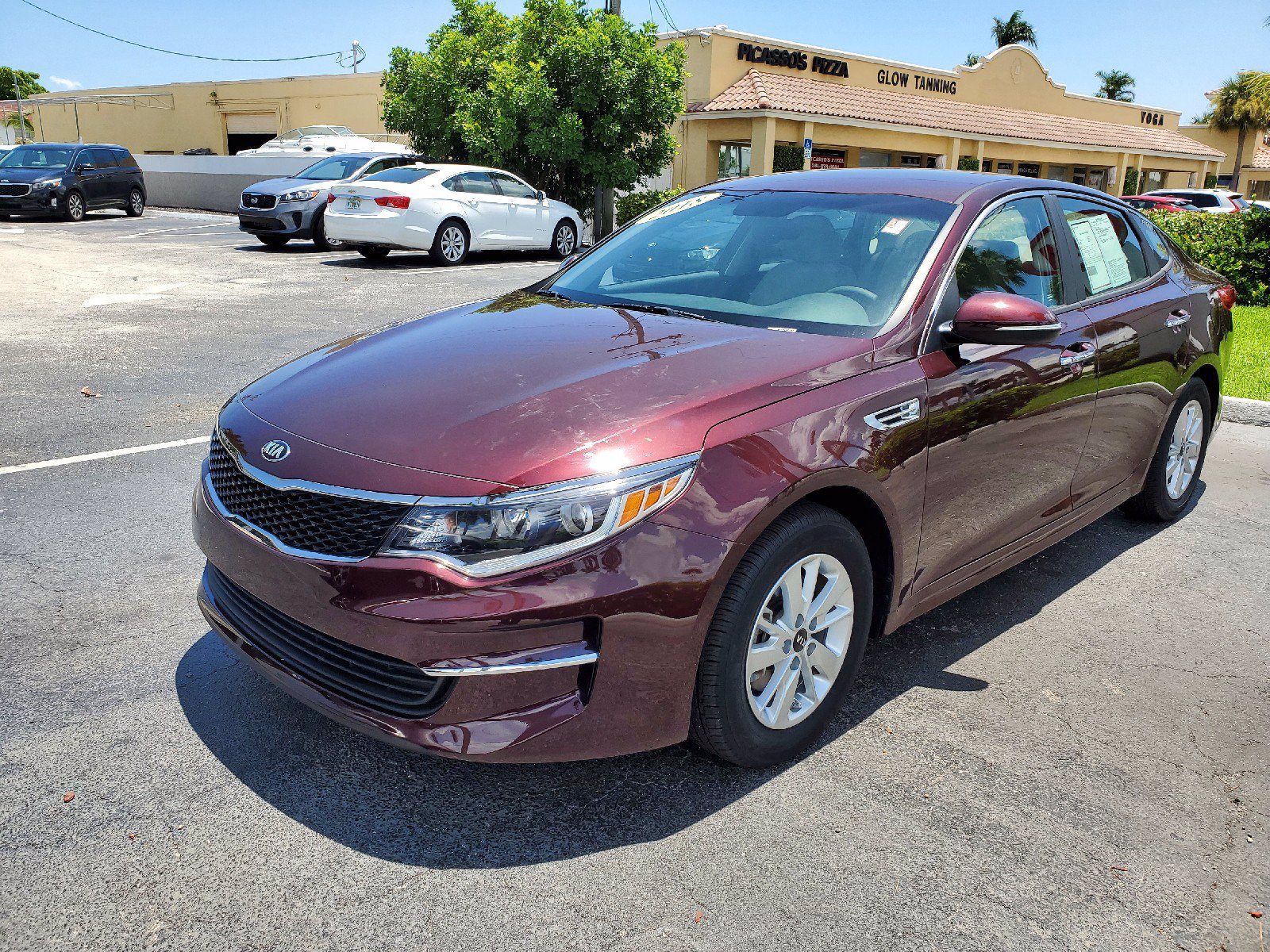 Certified Pre-Owned 2018 Kia Optima LX