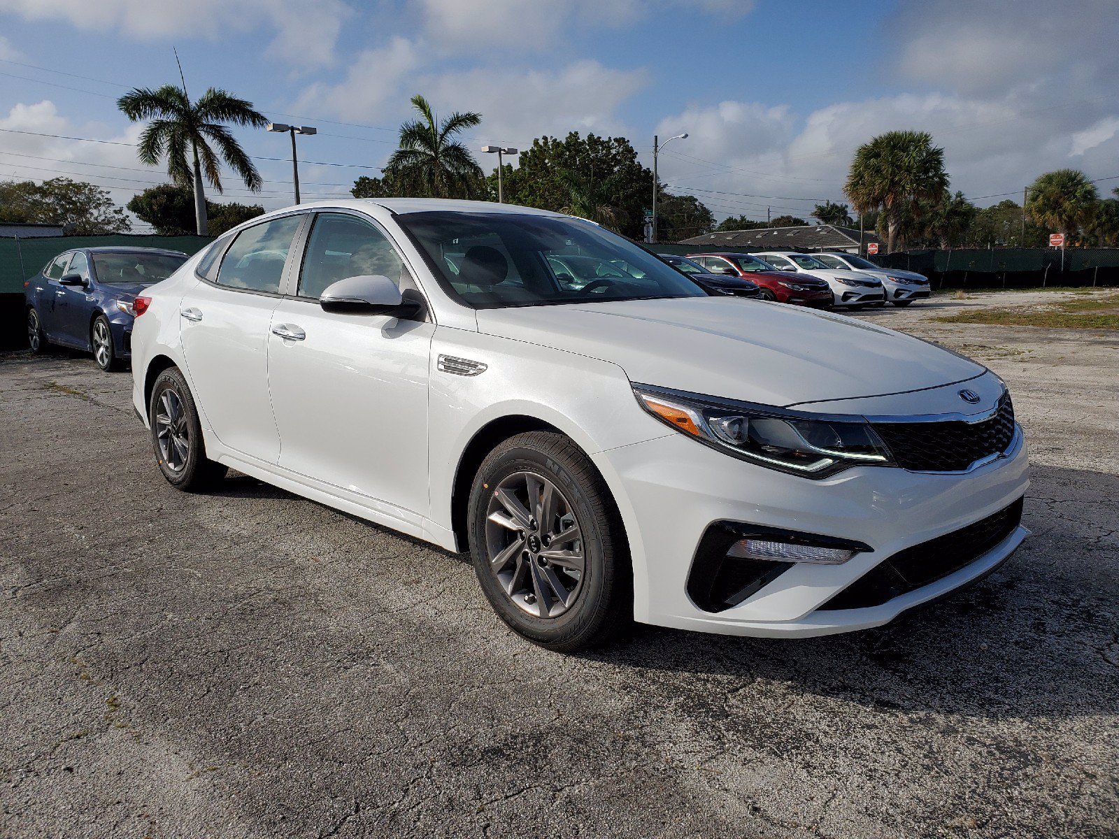 New 2020 Kia Optima LX