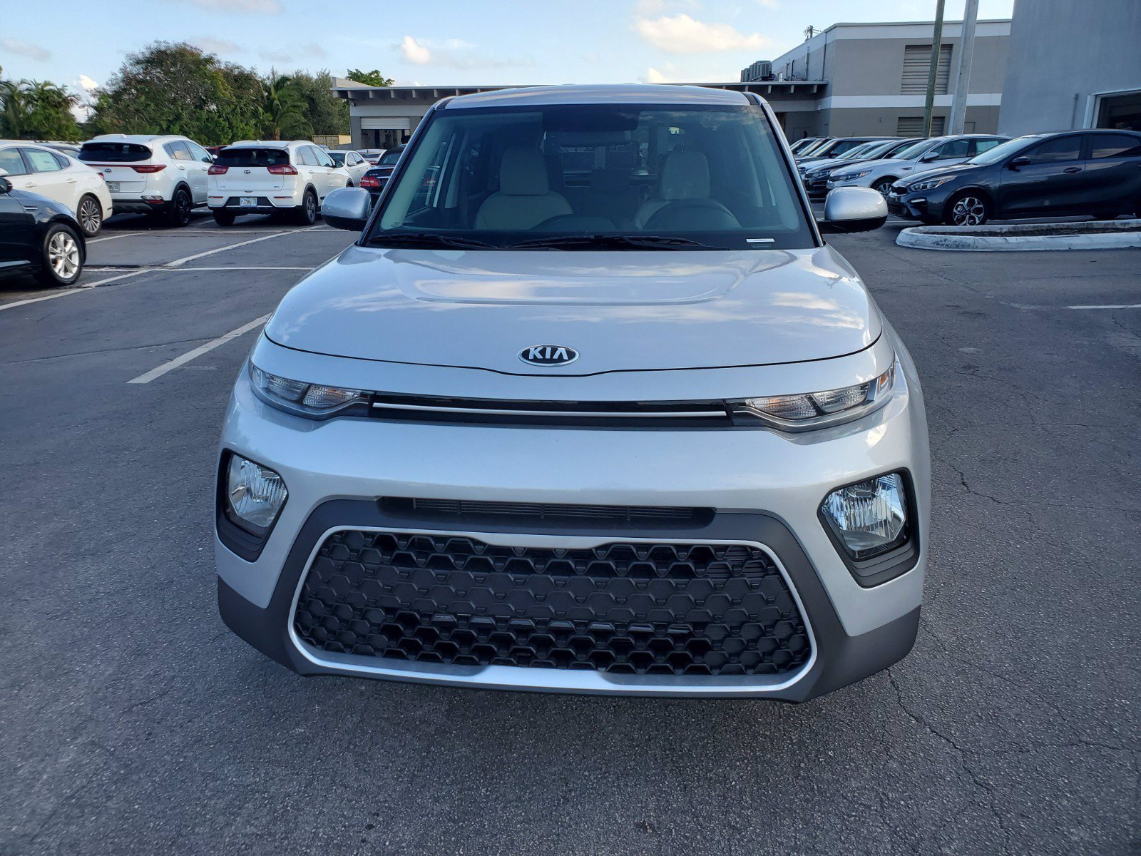 New 2021 Kia Soul LX